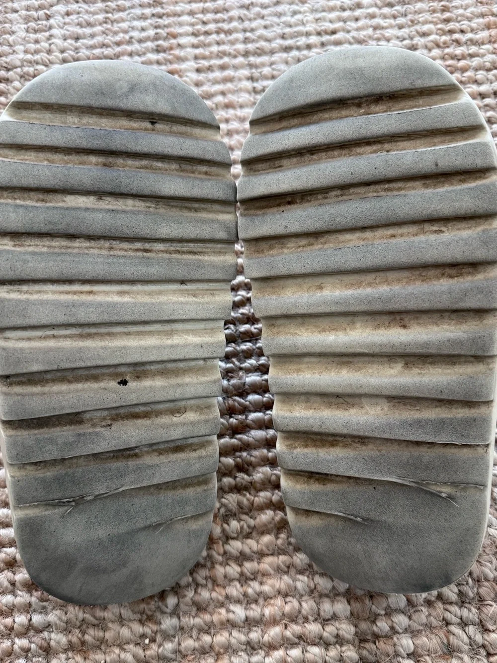 Yeezy adidas slide